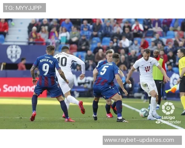 西甲激战曼联与里昂握手言和精彩瞬间回顾与赛后分析