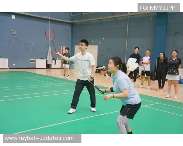 西安羽毛球队实力揭秘：羽毛球巨献背后的故事与成就