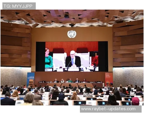 德甲惊天冷门拜仁狂胜巴萨五球引发全场震动解析