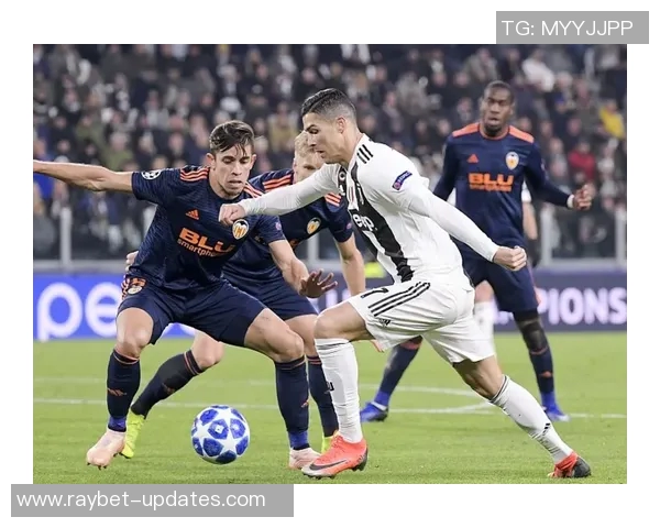 德甲惊天逆转尤文图斯狂胜里昂6比2引发全场震动