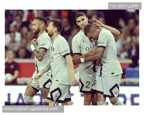 切尔西友谊赛大胜巴黎圣日耳曼帽子戏法引爆全场精彩瞬间回顾