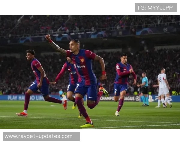 欧冠激战:多特蒙德小胜巴萨引发转会风波与球迷热议 欧冠激战:多特蒙德小胜巴萨引发转会风波与球迷热议