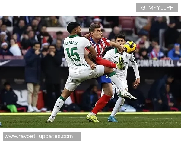 西甲惊天逆转马竞狂胜皇马5比1引发全场沸腾