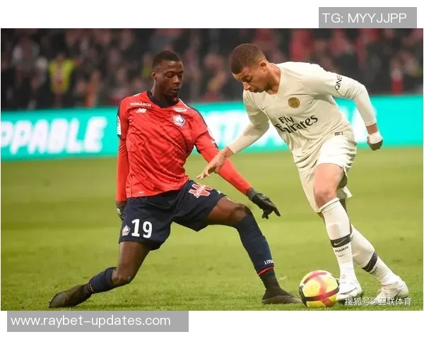 中超激战巴黎圣日耳曼险胜曼联四大绝佳进球瞬间引爆全场