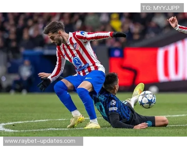 欧联杯惊天冷门马竞3-0巴萨争议判罚引发全场热议